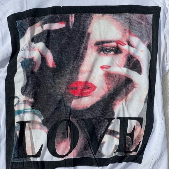 On Fire Madonna T-Shirt LOVE Graphic Size Medium Tie Front Top Retro 80s Style - Picture 4 of 7